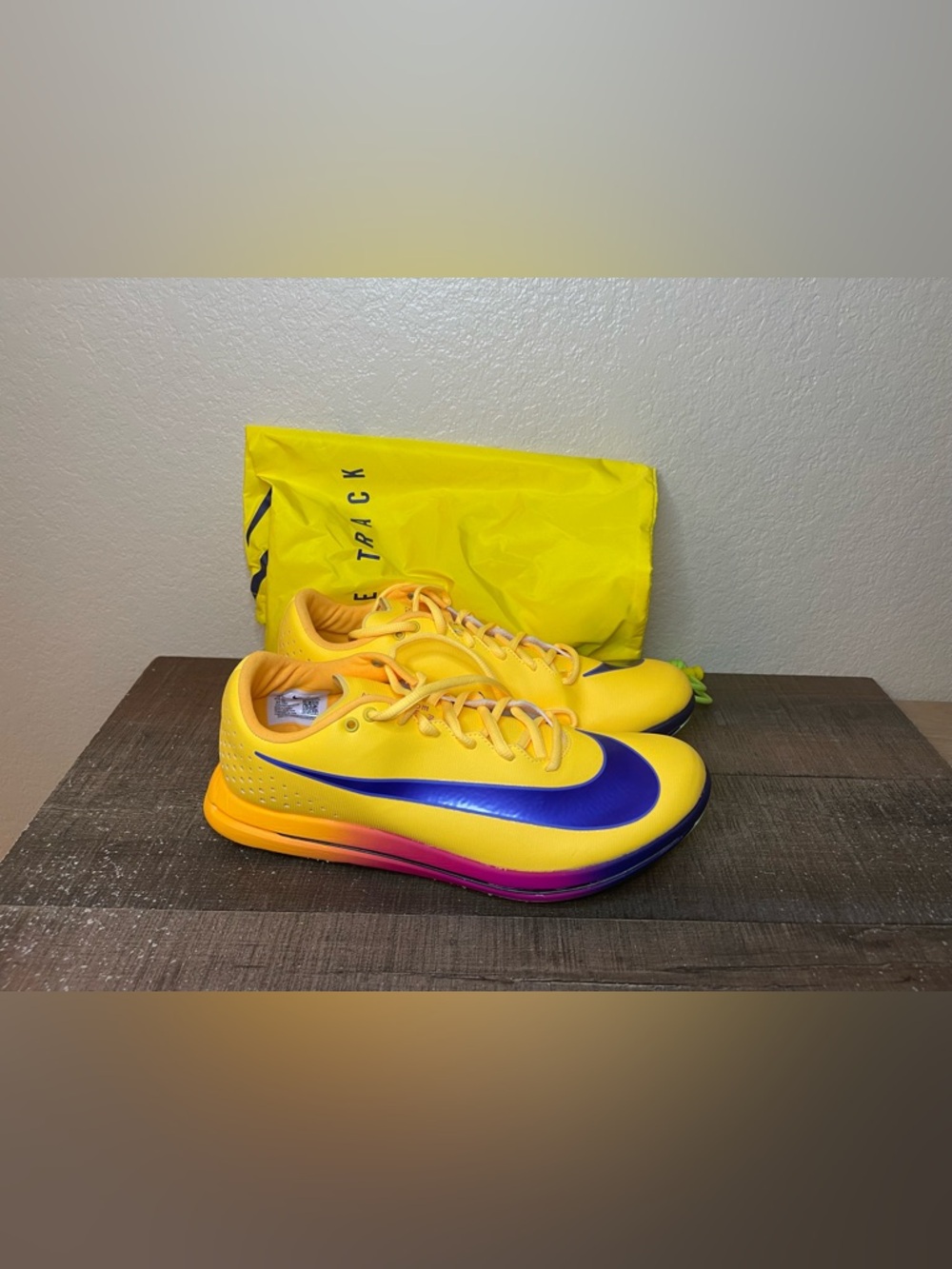 Nike Triple Jump Elite 3 “Citron Pulse”
- Size 11 Men.